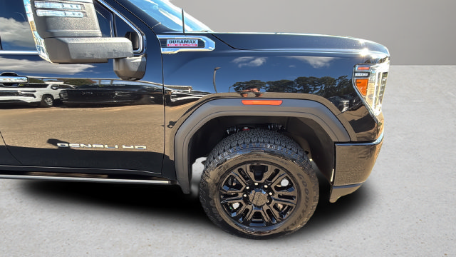 Used 2023 GMC Sierra 2500 Denali w/ Denali Black Diamond Edition AWD/4WD image 44