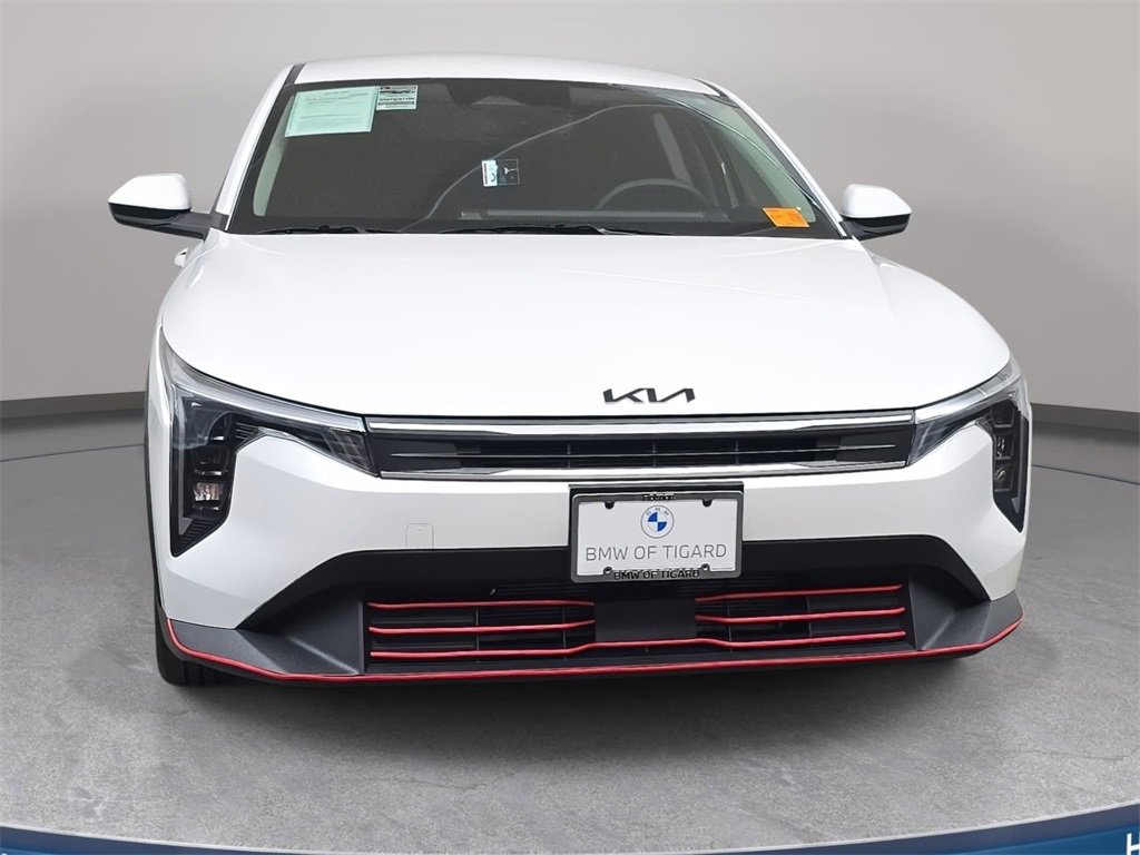 Used 2025 Kia K4 LX image 3