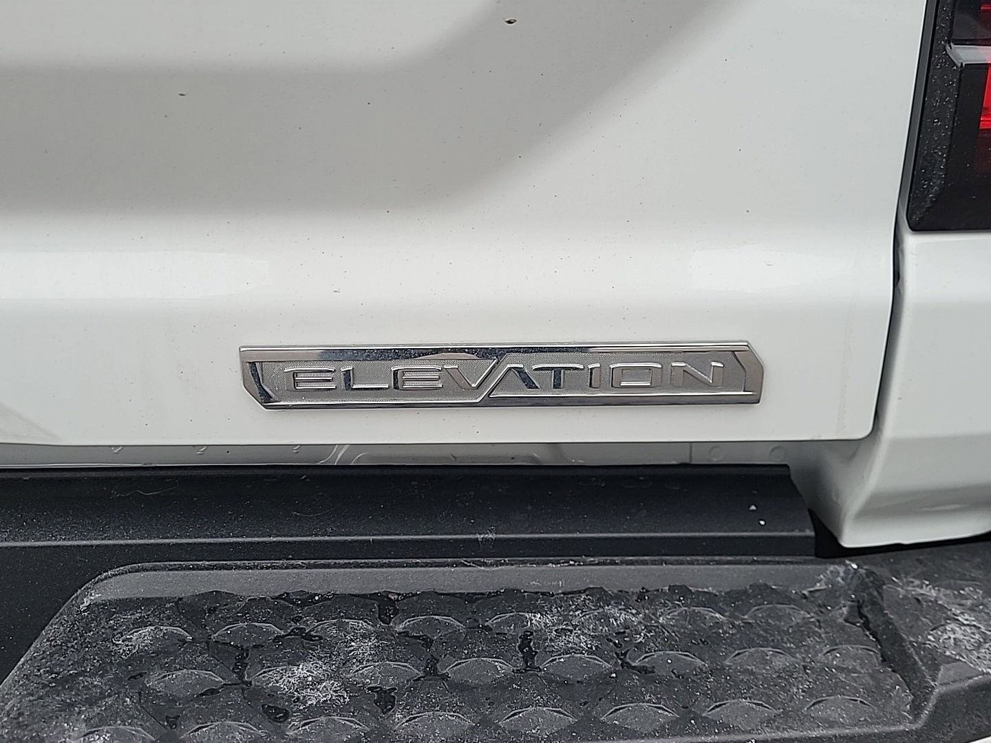 Used 2023 GMC Canyon Elevation w/ Elevation Premium Package image 10