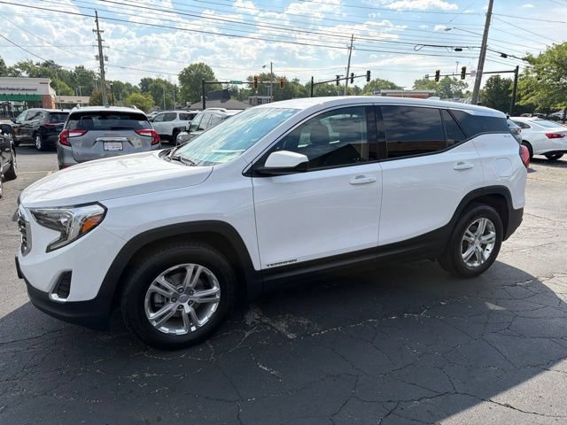 Certified 2019 GMC Terrain SLE w/ LPO, Floor Liner Package AWD/4WD image 3