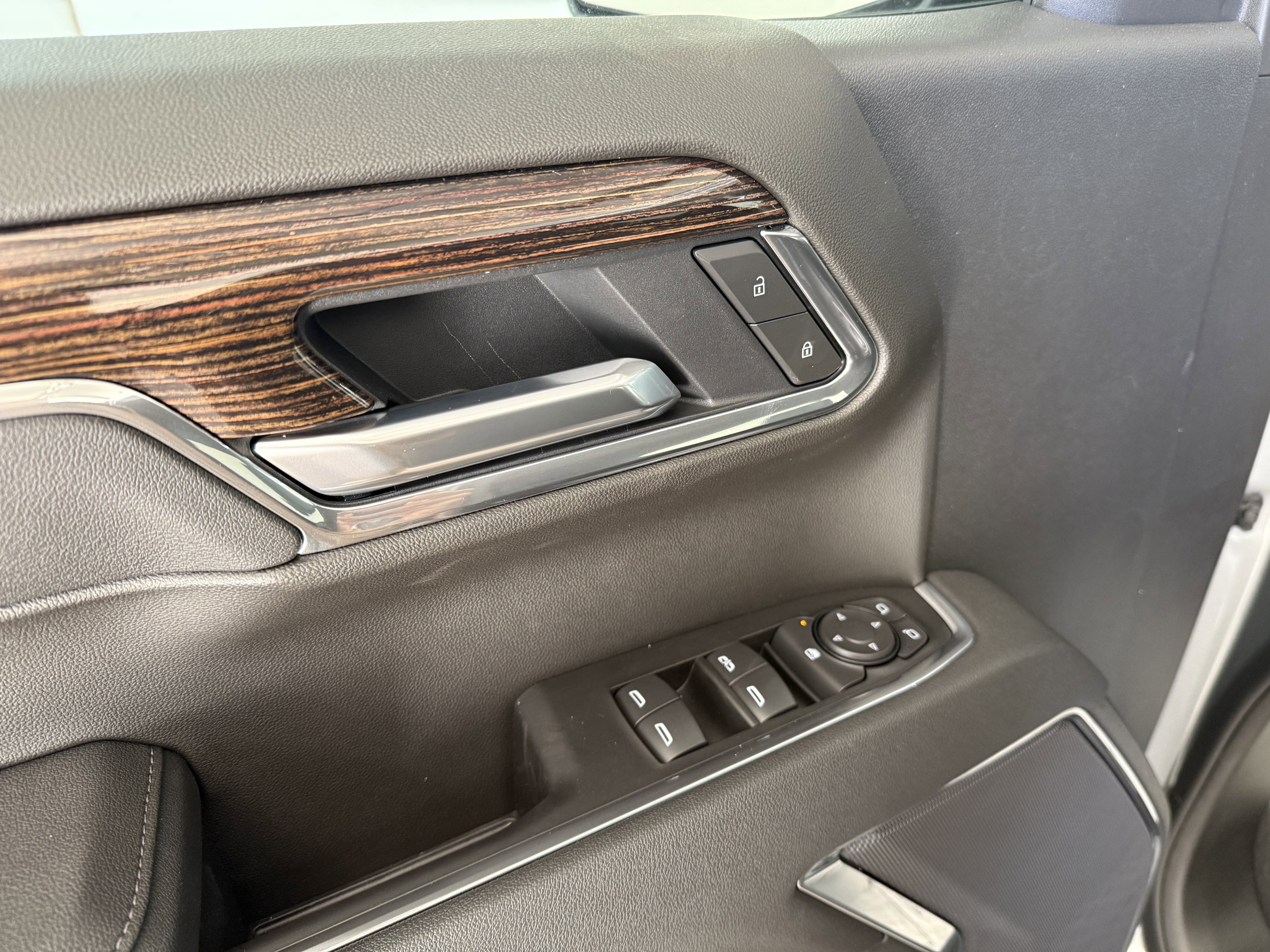 New 2026 GMC Sierra 1500 Elevation image 18