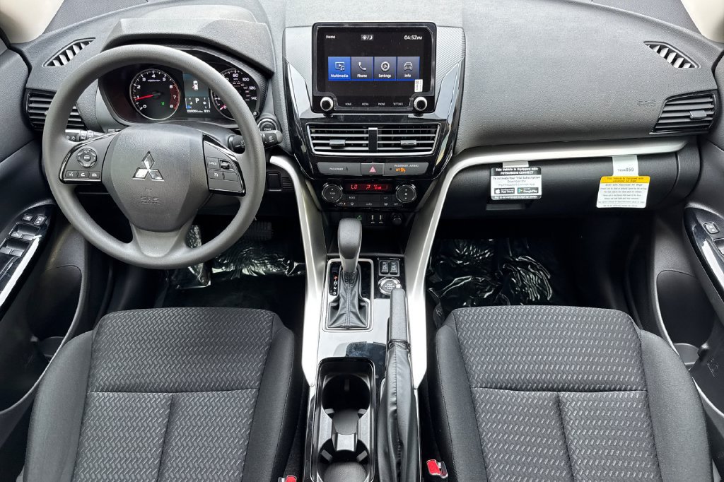 New 2026 Mitsubishi Eclipse Cross LE AWD/4WD image 5