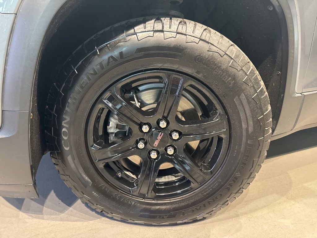 Used 2021 GMC Acadia AT4 w/ Trailering Package AWD/4WD image 24