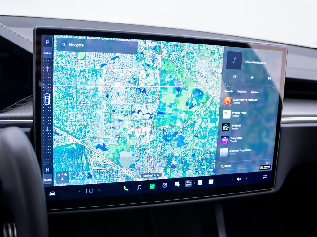 Used 2023 Tesla Model S Plaid AWD/4WD image 25