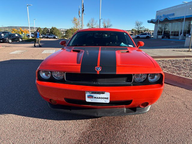 Used 2010 Dodge Challenger SRT8 RWD image 2