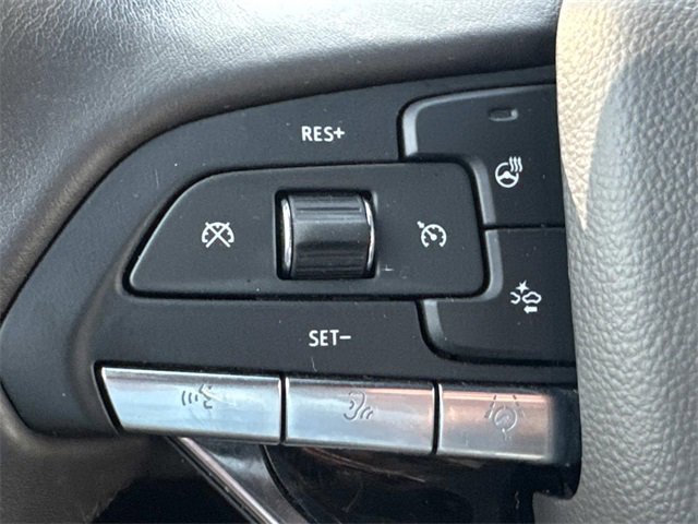 Used 2024 Cadillac Escalade Sport w/ LPO, ONYX Package image 33