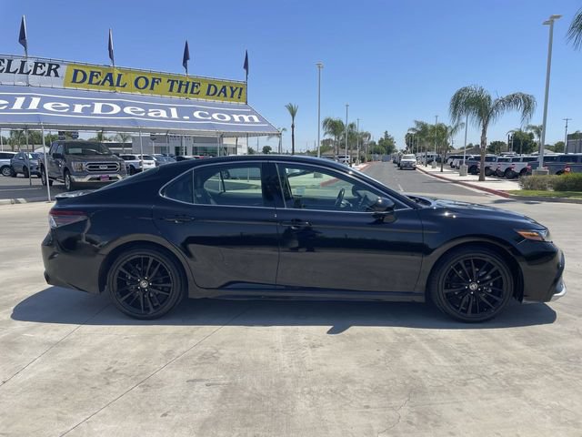 Used 2024 Toyota Camry XSE FWD image 9