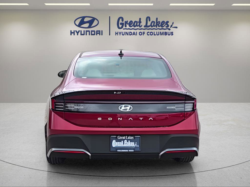 New 2026 Hyundai Sonata SE FWD image 4