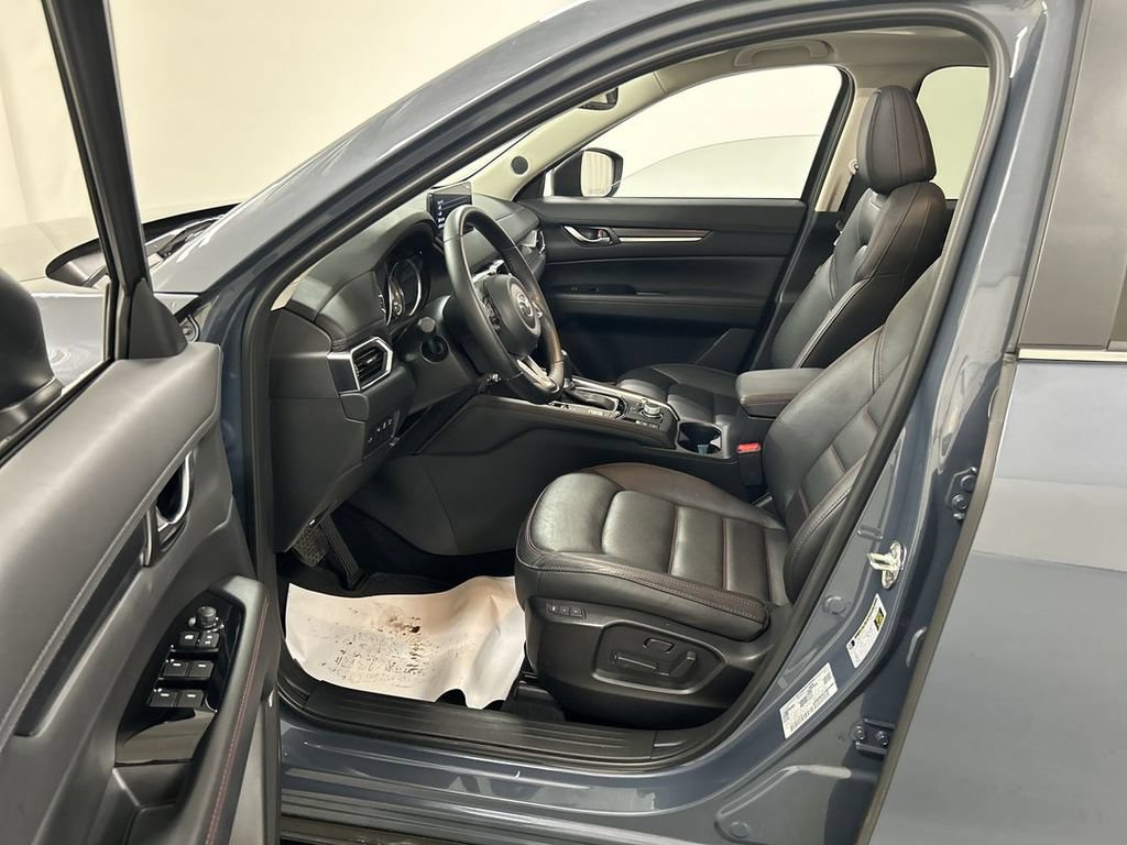 Certified 2025 MAZDA CX-5 Carbon Edition AWD/4WD image 9