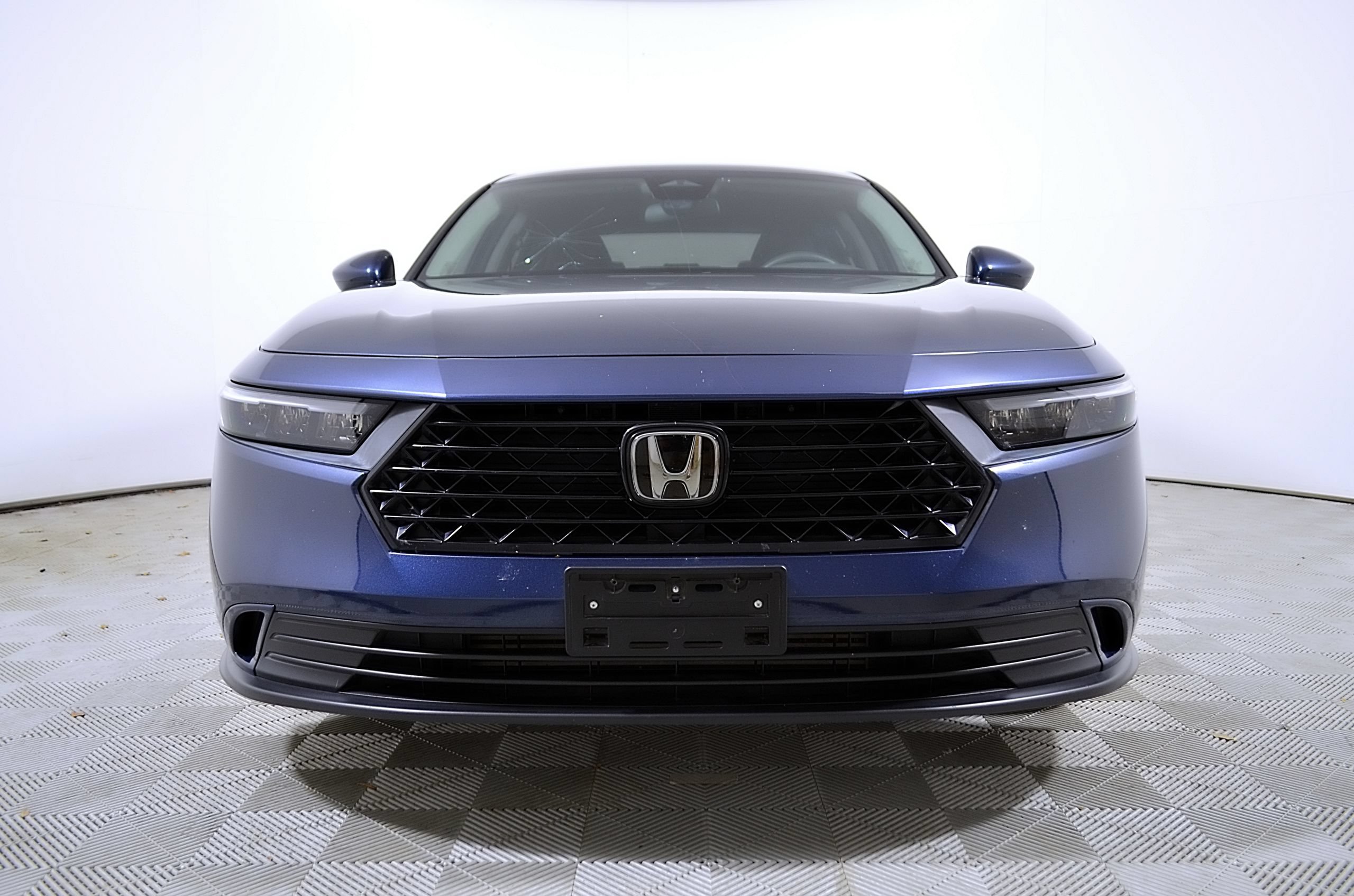 Used 2024 Honda Accord EX image 5