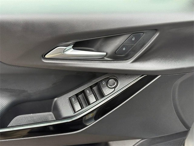 Used 2025 Chevrolet Equinox LT image 16