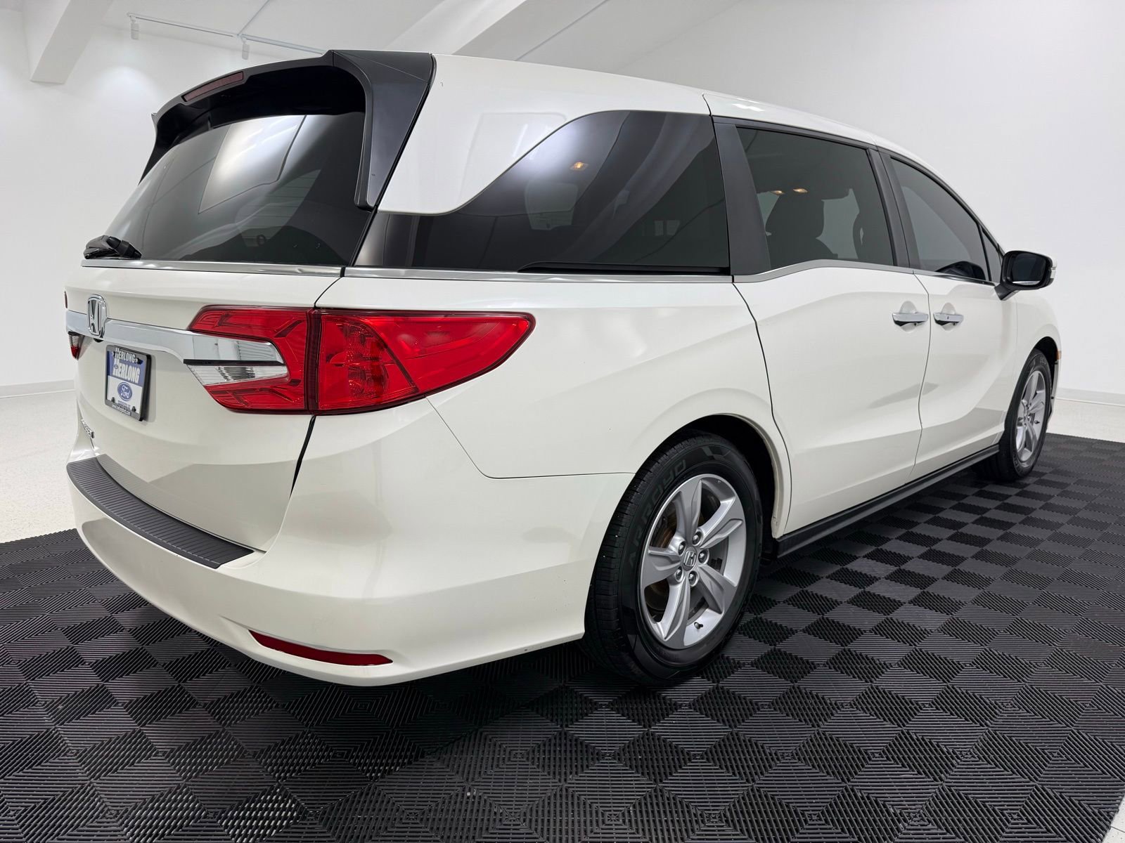 Used 2019 Honda Odyssey EX-L image 8
