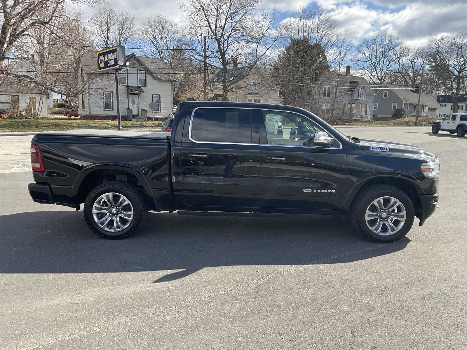 Used 2019 RAM 1500 Limited AWD/4WD image 6