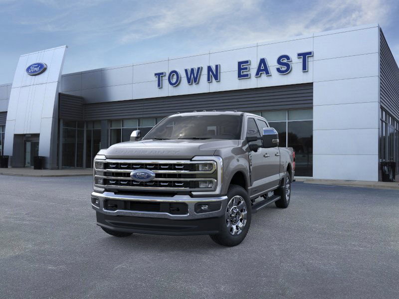 New 2026 Ford F250 Lariat w/ Chrome Package image 2