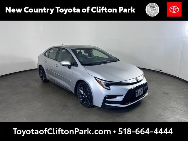 Used 2025 Toyota Corolla SE w/ SE Premium Package