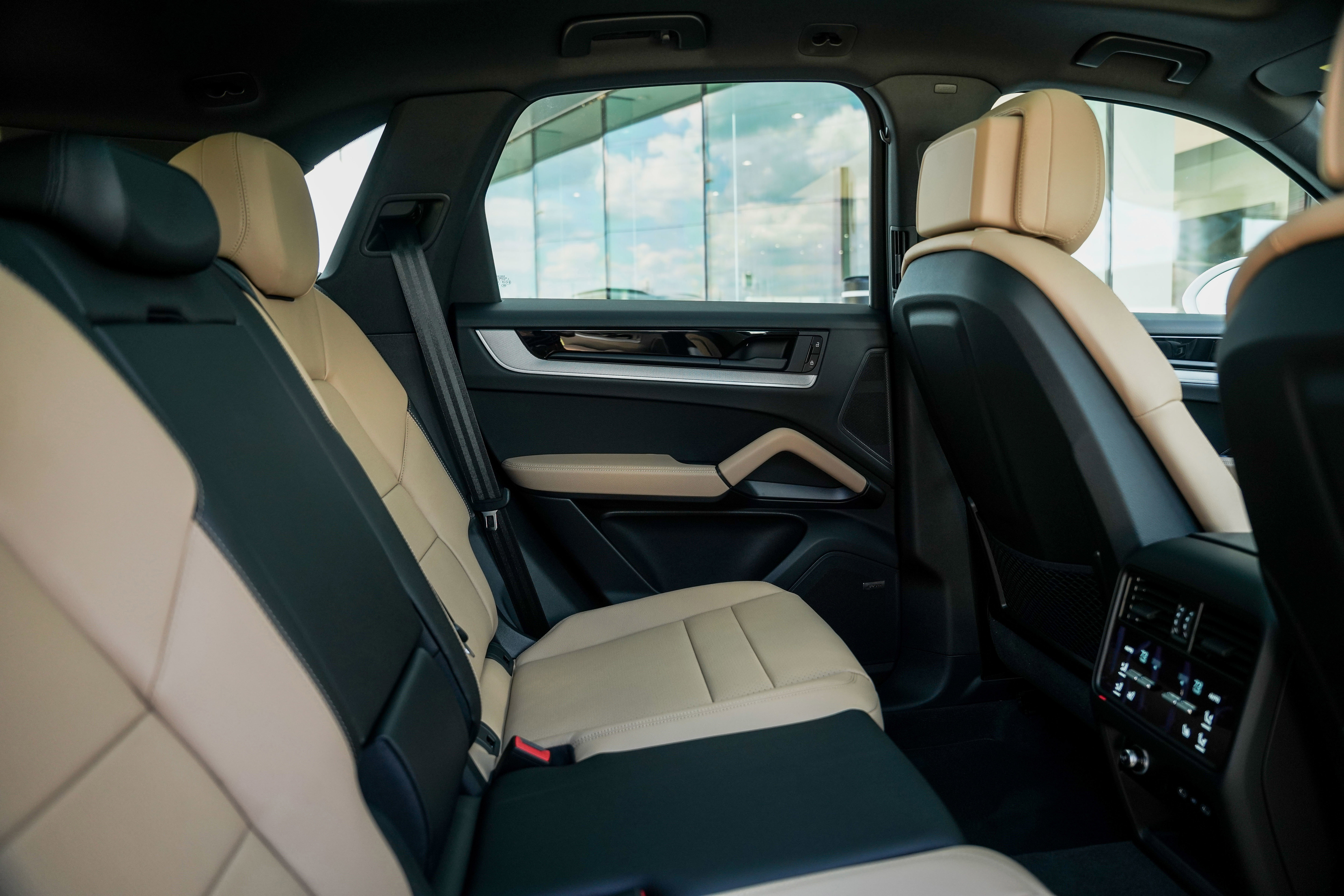 New 2026 Porsche Cayenne E-Hybrid image 30