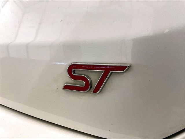 Used 2019 Ford Edge ST w/ Equipment Group 401A AWD/4WD image 13
