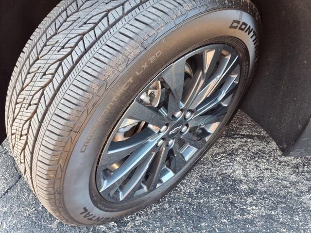 Used 2023 Chevrolet Traverse RS image 15