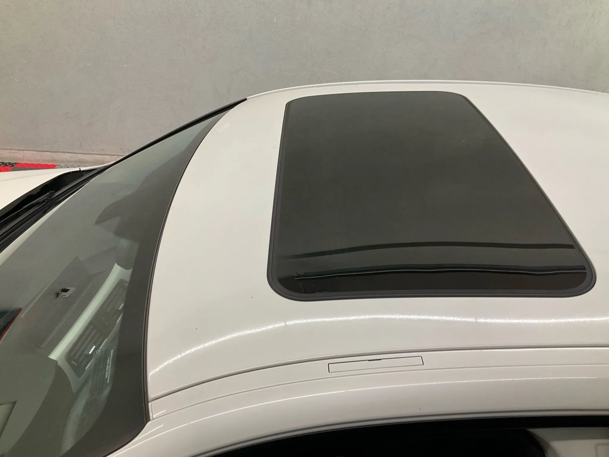 Used 2018 BMW 320i xDrive Sedan image 14