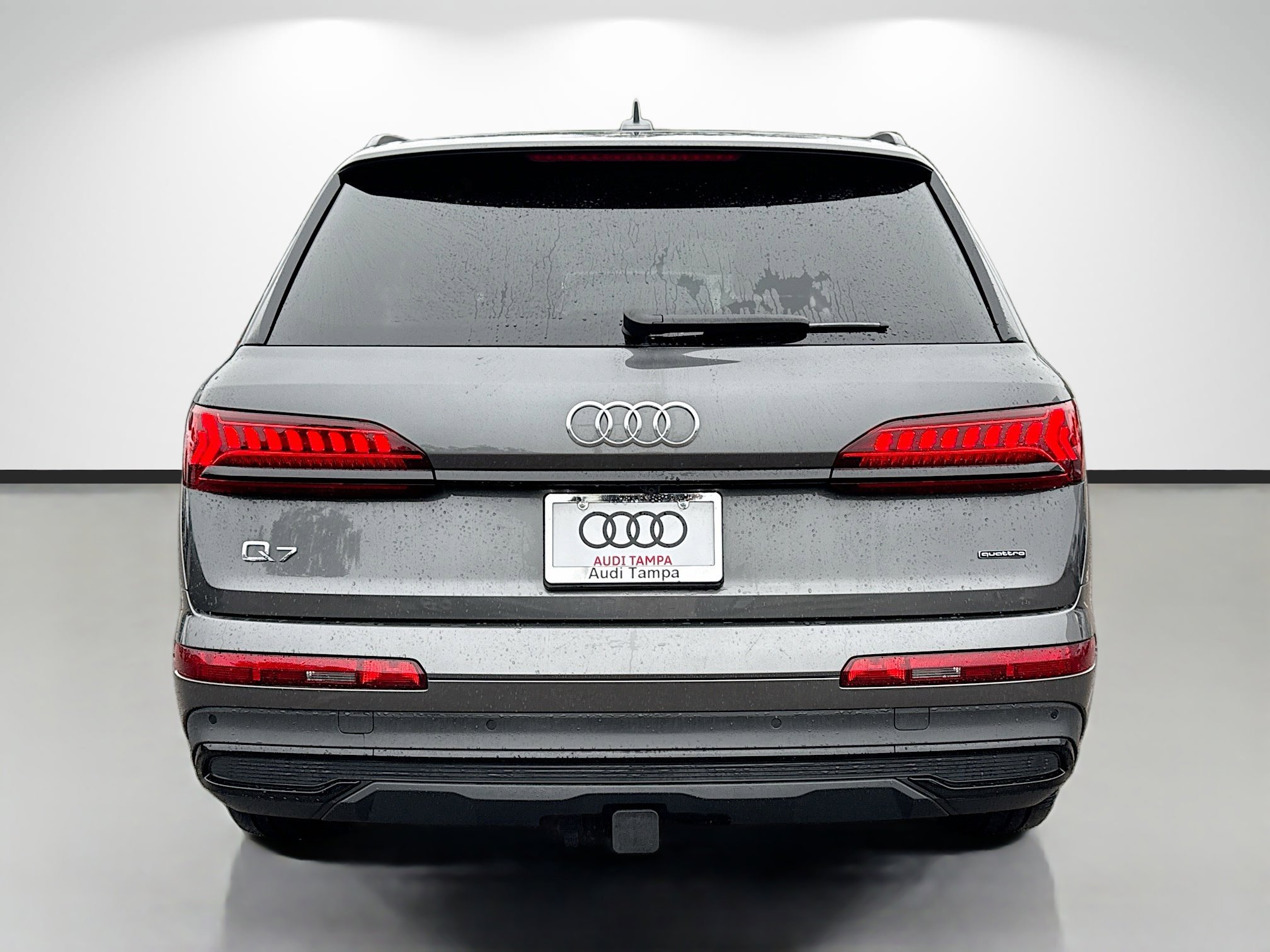Used 2024 Audi Q7 Premium Plus image 4