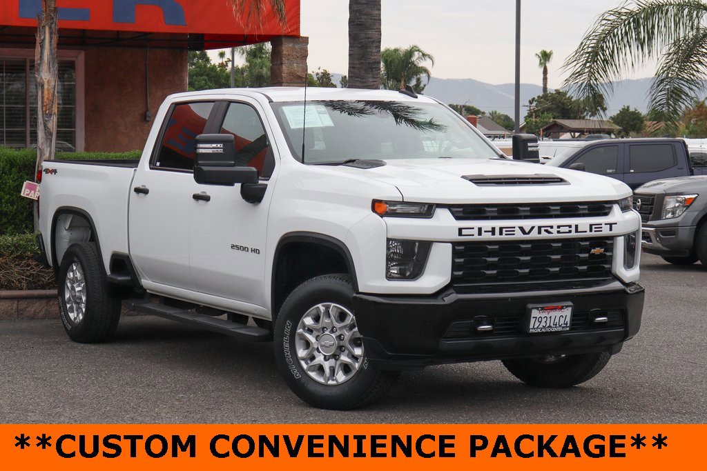 Used 2022 Chevrolet Silverado 2500 Custom w/ Custom Value Package image 2