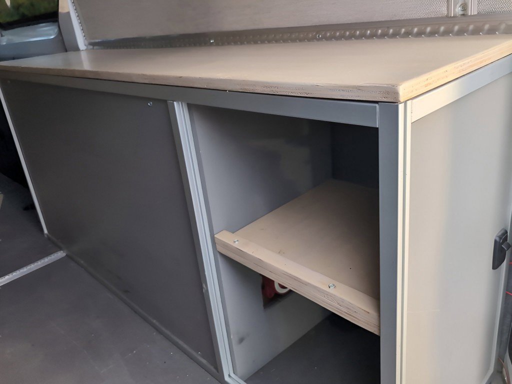 Used 2021 Freightliner Sprinter 2500 image 19