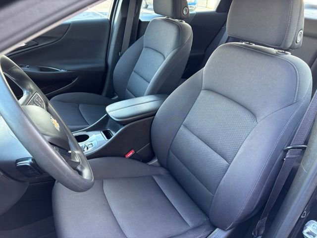 Used 2024 Chevrolet Malibu LT image 25