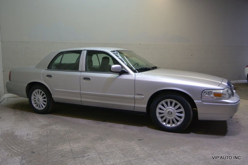 Used 2009 Mercury Grand Marquis LS image 29