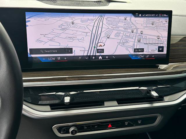 Used 2024 BMW X5 xDrive40i w/ Premium Package AWD/4WD image 32