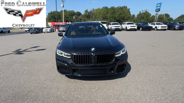Used 2021 BMW 740i xDrive w/ Luxury Rear Seating Package AWD/4WD image 6