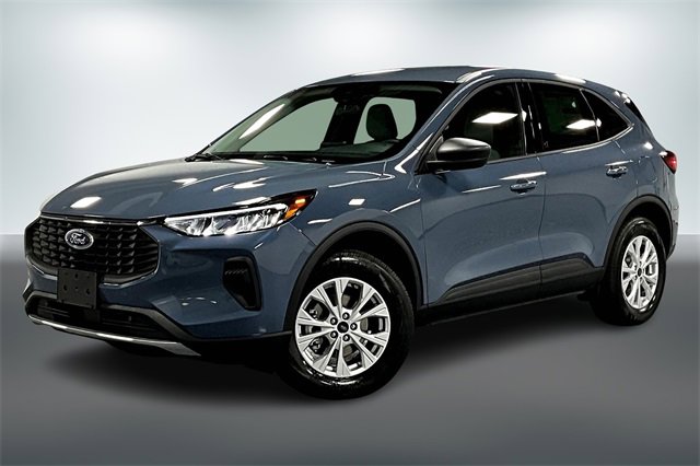 New 2026 Ford Escape Active w/ Cold Weather Package image 2