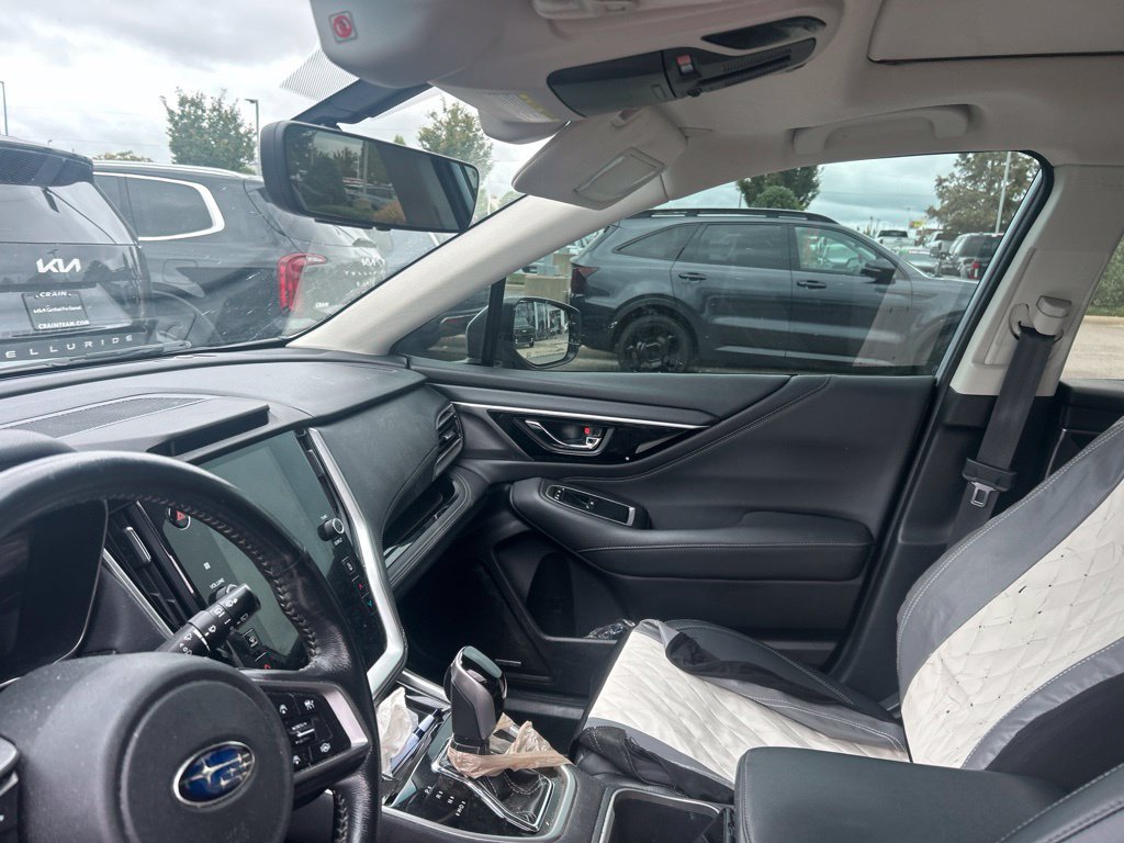 Used 2021 Subaru Outback Limited AWD/4WD image 9