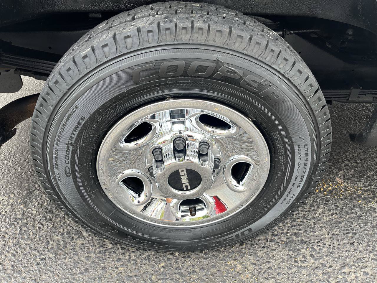 Used 2008 GMC Savana 3500 Extended RWD image 15