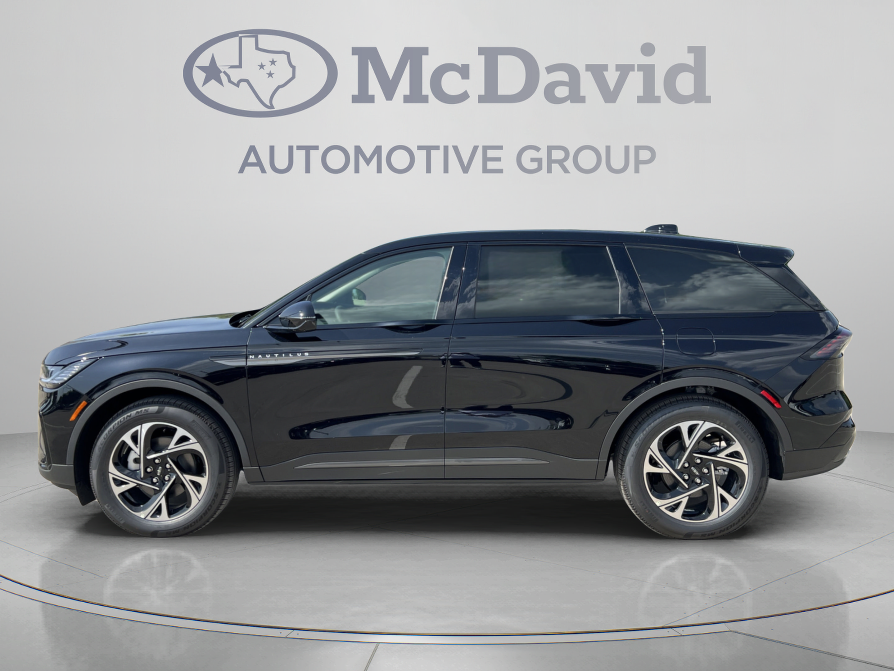 New 2026 Lincoln Nautilus Premier w/ Equipment Group 102A AWD/4WD image 6