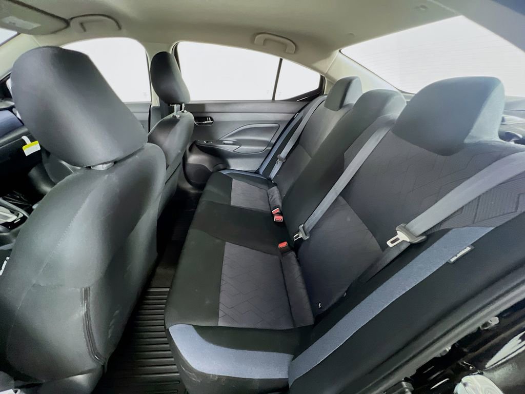 Used 2024 Nissan Versa SV w/ Trunk Package image 23