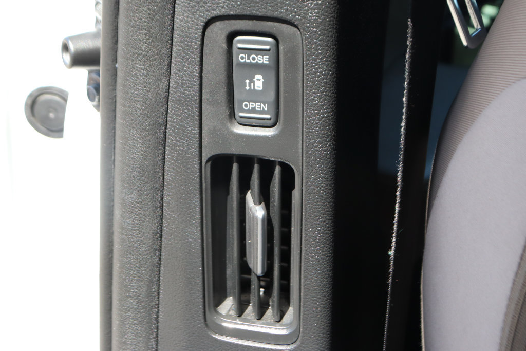 Used 2021 Honda Odyssey EX image 38