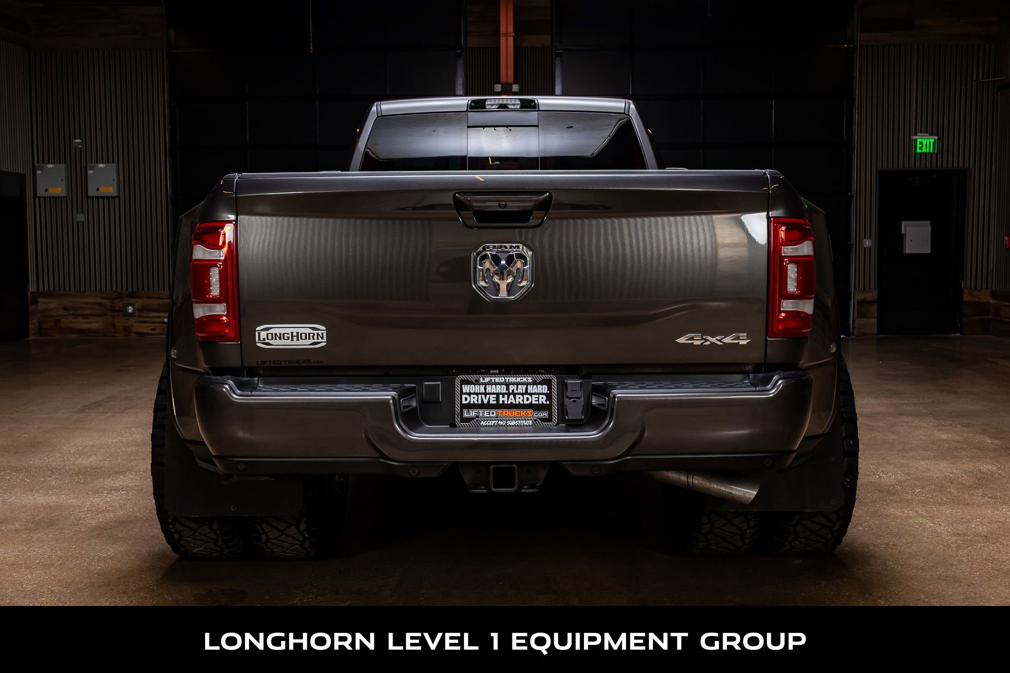 Used 2024 RAM 3500 Limited w/ Towing Technology Group image 8