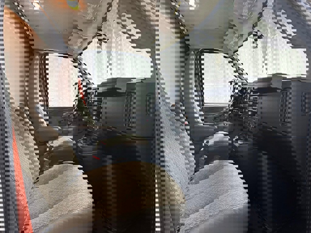 Used 2022 Chevrolet Express 3500 w/ Power Convenience Package image 42