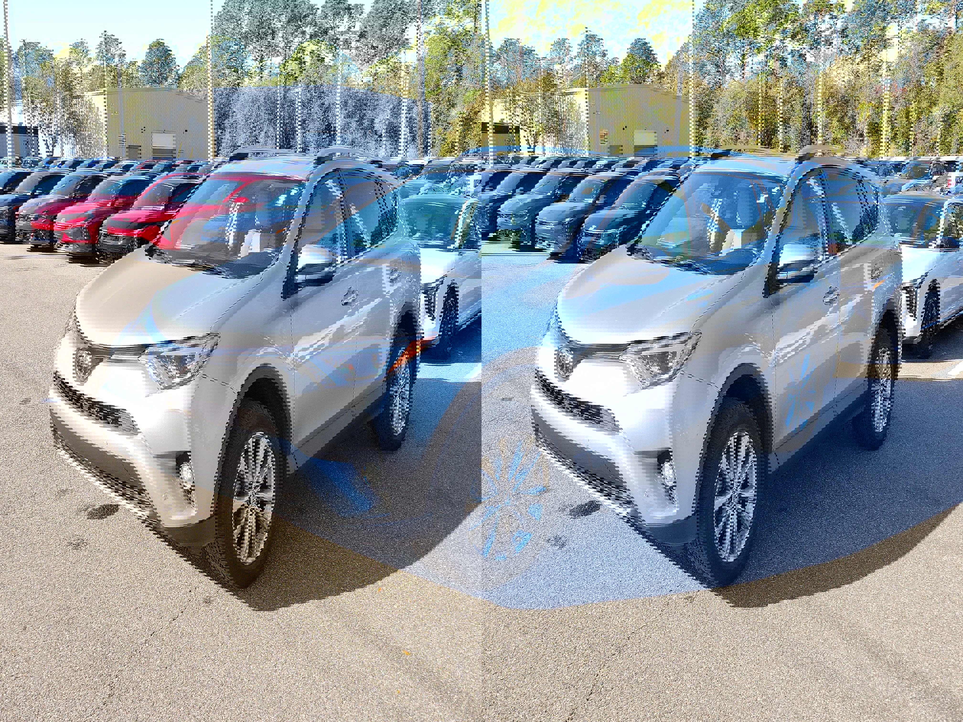 Used 2016 Toyota RAV4 Limited image 3