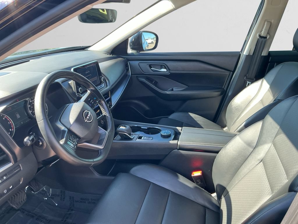 Used 2026 Nissan Rogue Dark Armor AWD/4WD image 9