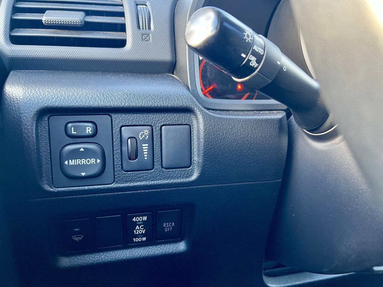 Used 2011 Toyota 4Runner Limited image 20