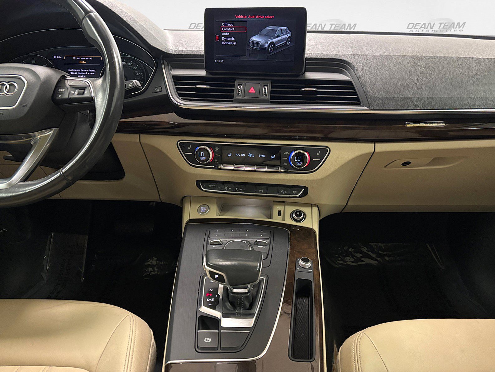 Used 2020 Audi Q5 2.0T Premium w/ Convenience Package AWD/4WD image 15