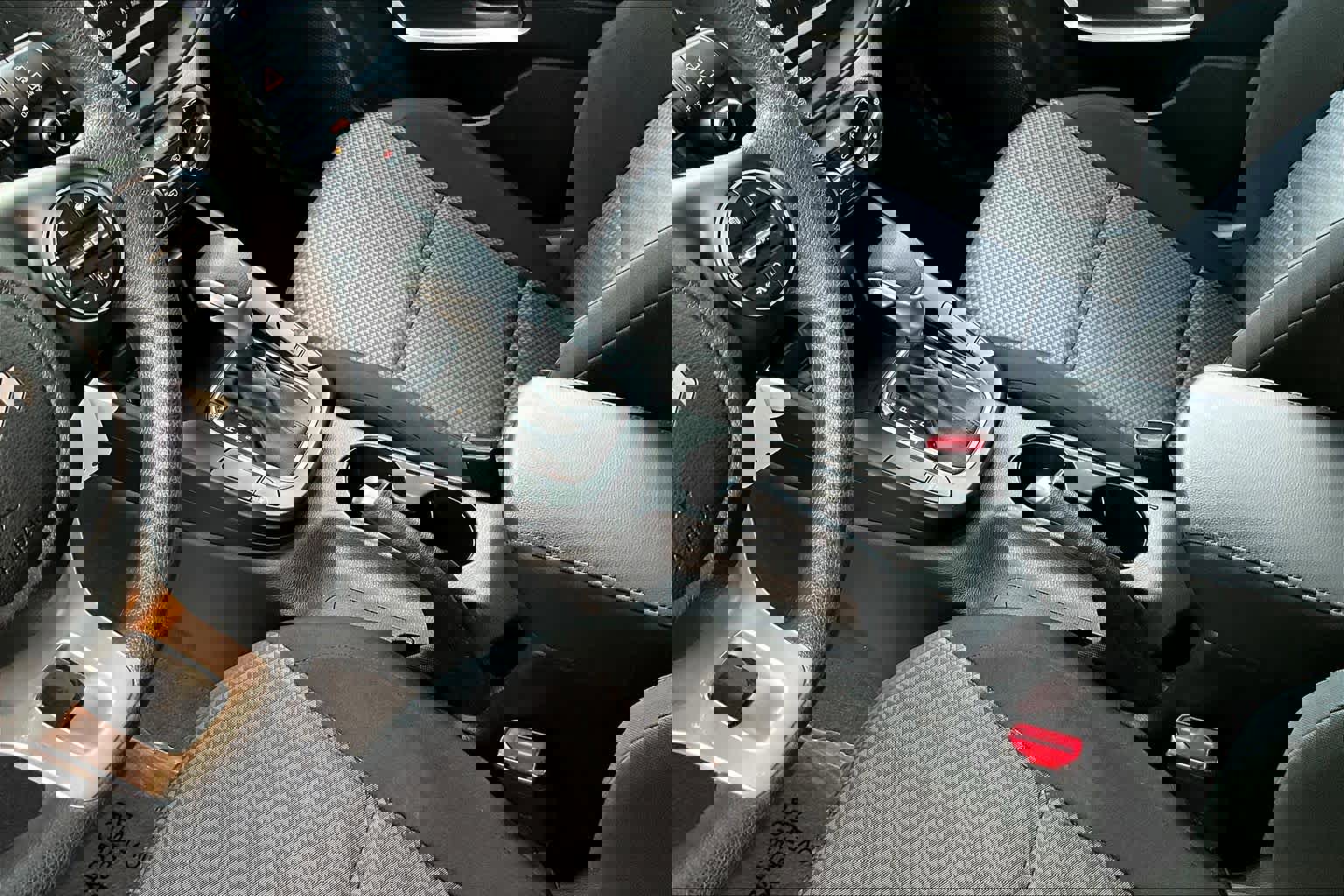 Used 2023 Kia Soul LX image 16