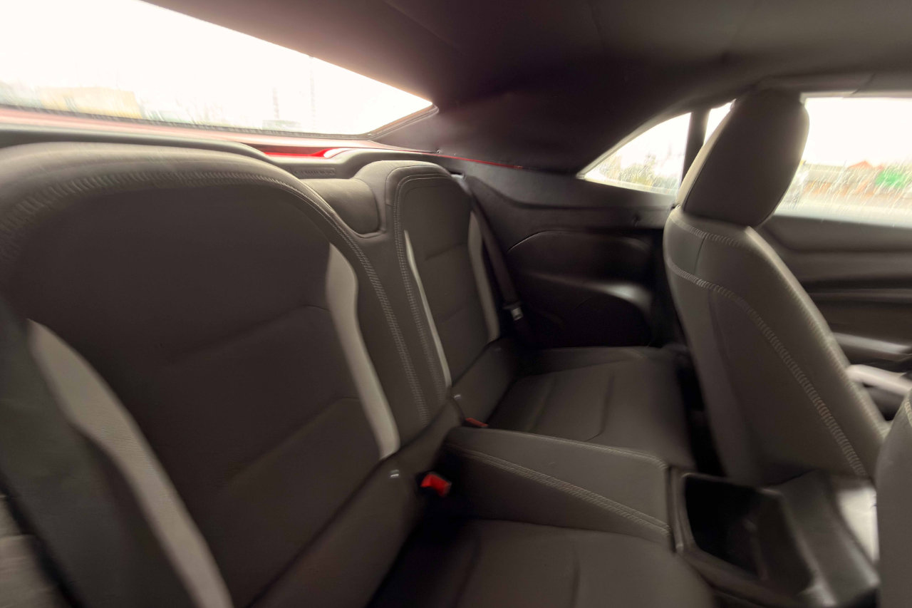 Used 2019 Chevrolet Camaro LT image 20