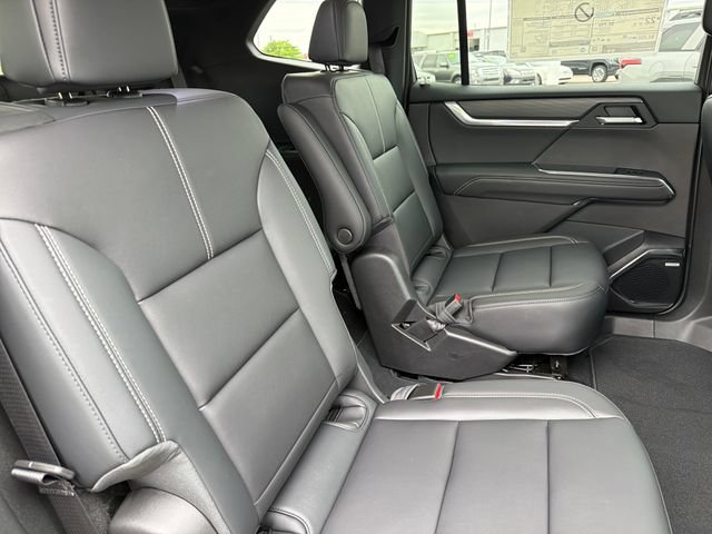 New 2026 GMC Acadia Elevation w/ Super Cruise Package FWD image 23