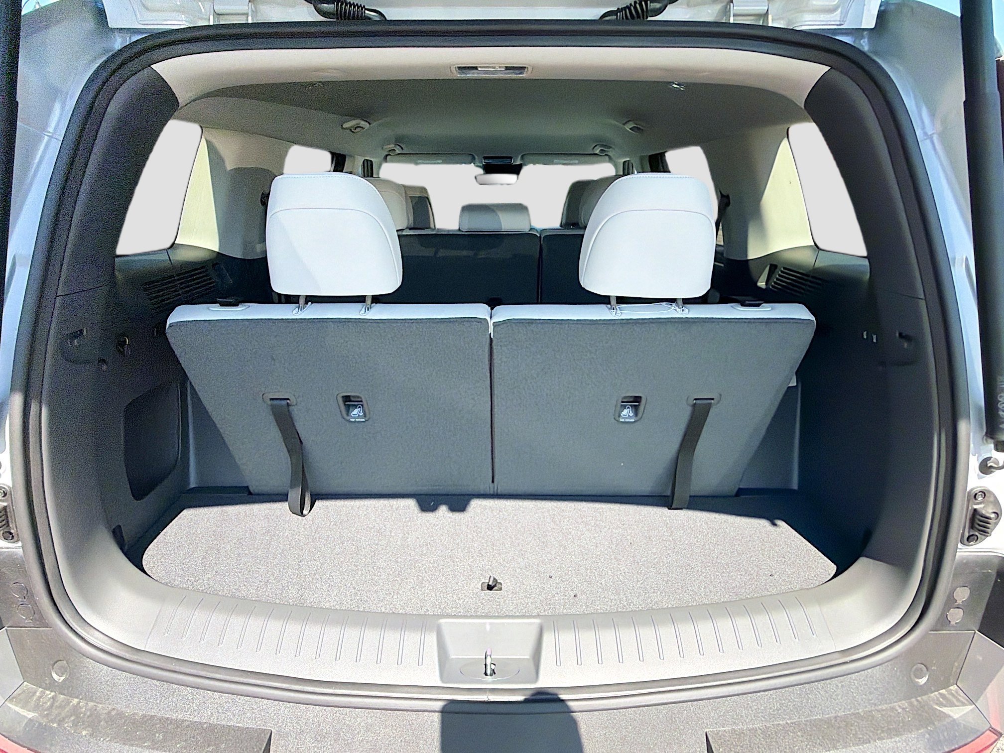 New 2026 Hyundai Santa Fe SEL w/ Tow & Go Package FWD image 12