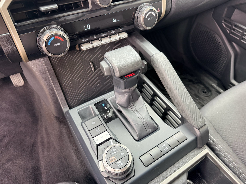 Used 2025 Toyota Tacoma TRD Off-Road AWD/4WD image 24