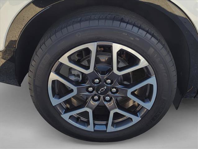 Used 2024 Chevrolet Blazer RS w/ Driver Confidence II Package FWD image 5