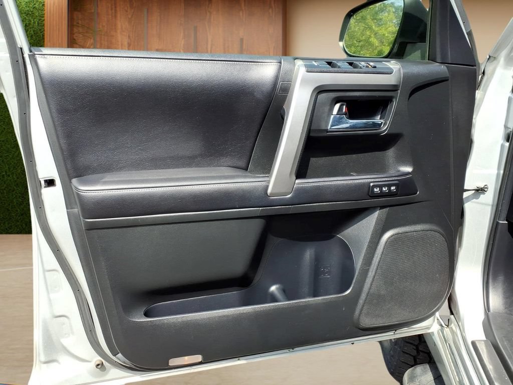 Used 2018 Toyota 4Runner Limited RWD image 20