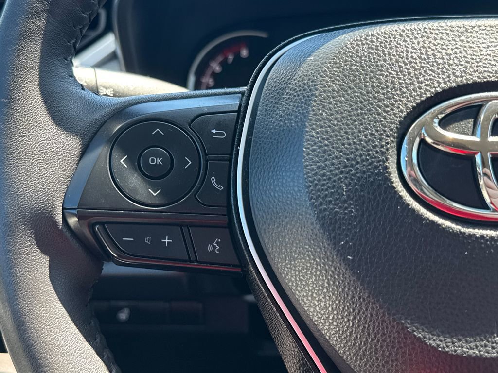 Used 2025 Toyota RAV4 XLE w/ Weather Package AWD/4WD image 19